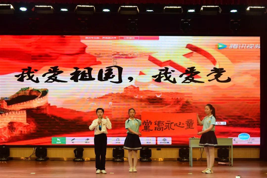 华夏银行聊城分行积极开展反诈宣传暨“迎新春 送春联”活动