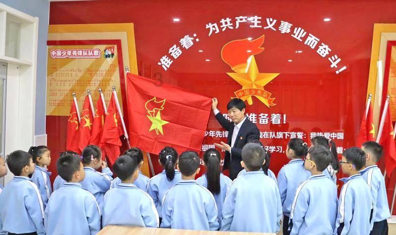 王珞丹工作室辟谣退出娱乐圈的消息，为何总有人给明星造谣？游戏画面