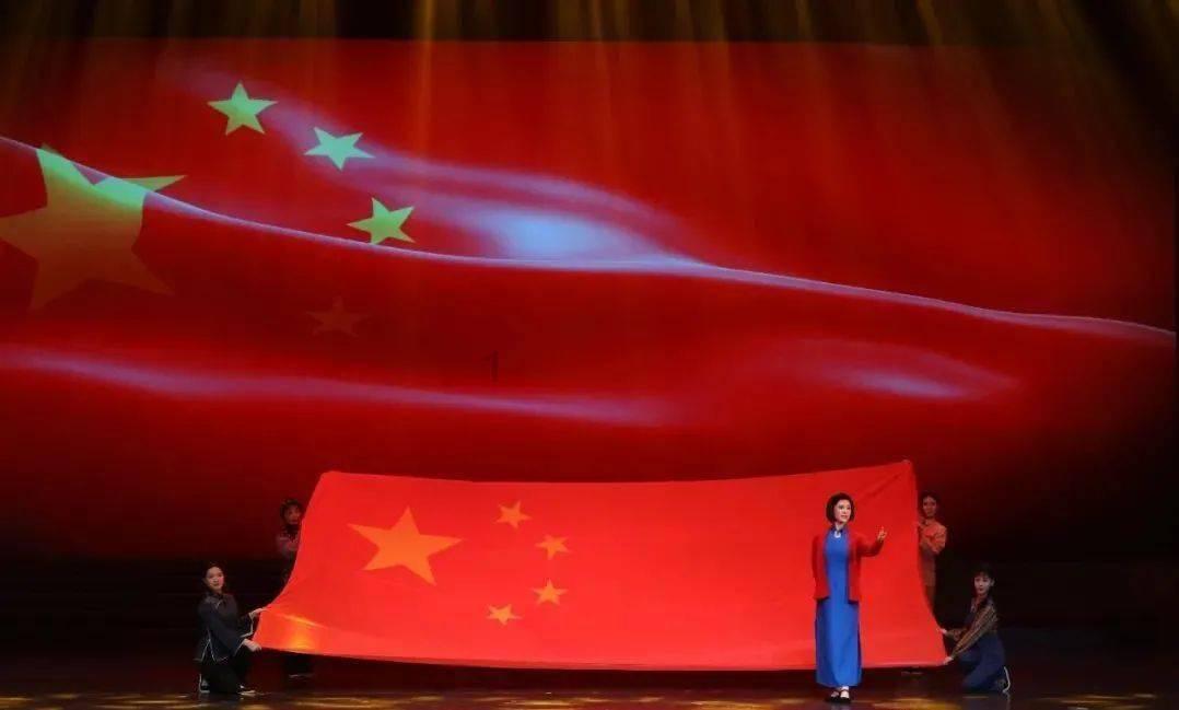 逃离森林湖畔