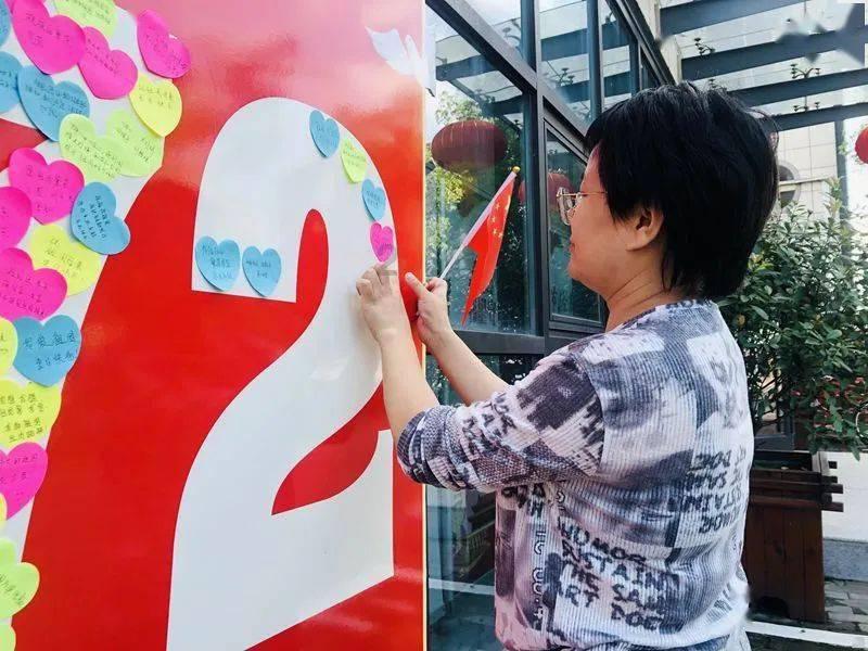 金钱=爱情吗游戏画面